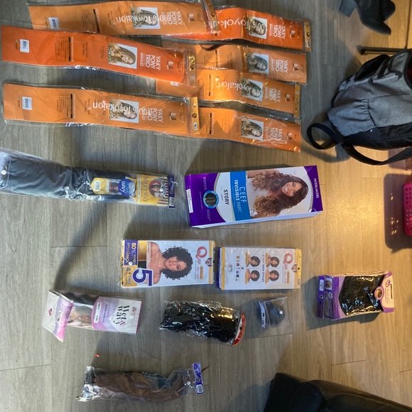 Wigs/ extensions